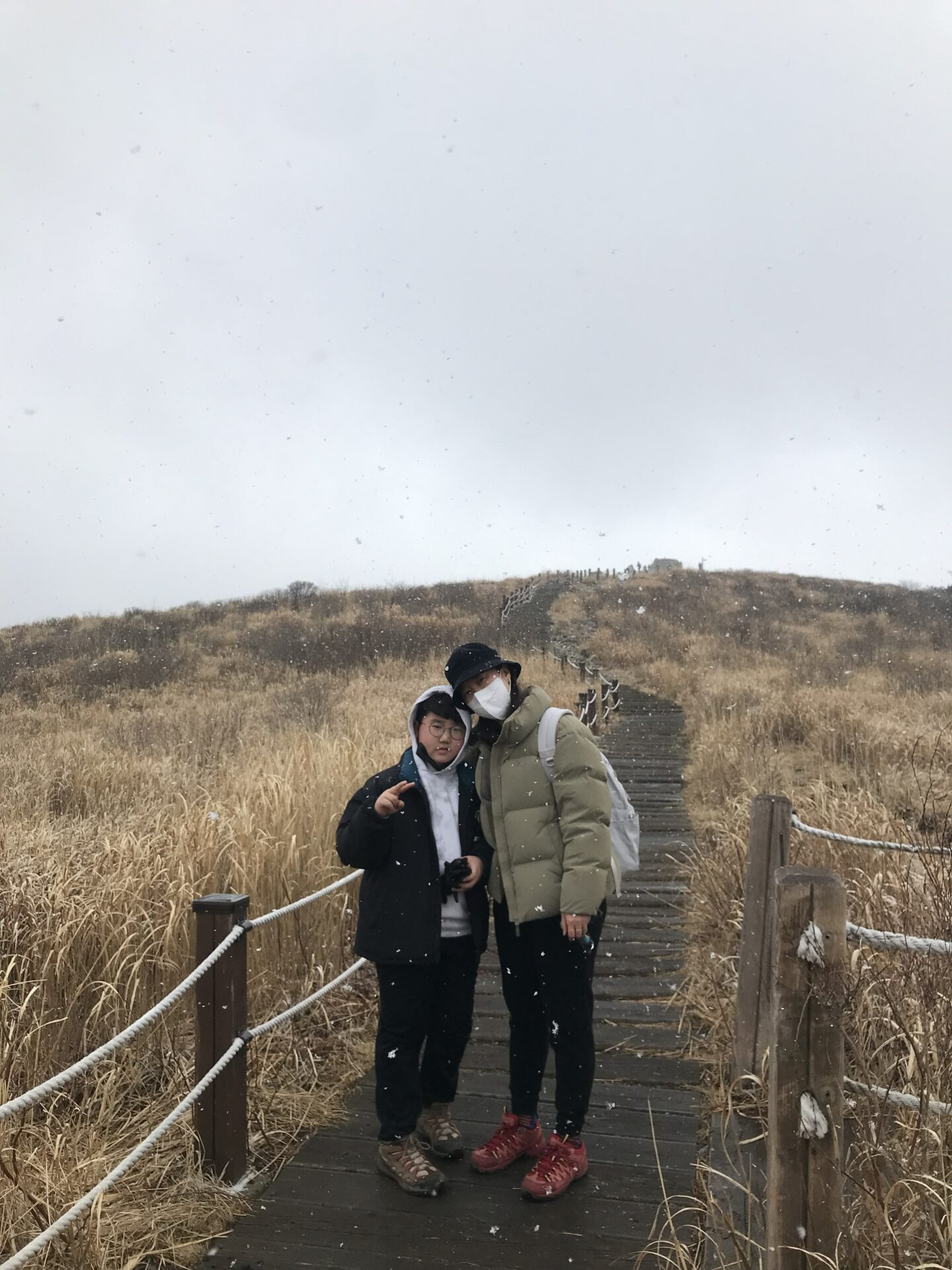 엄마랑 규태 등산